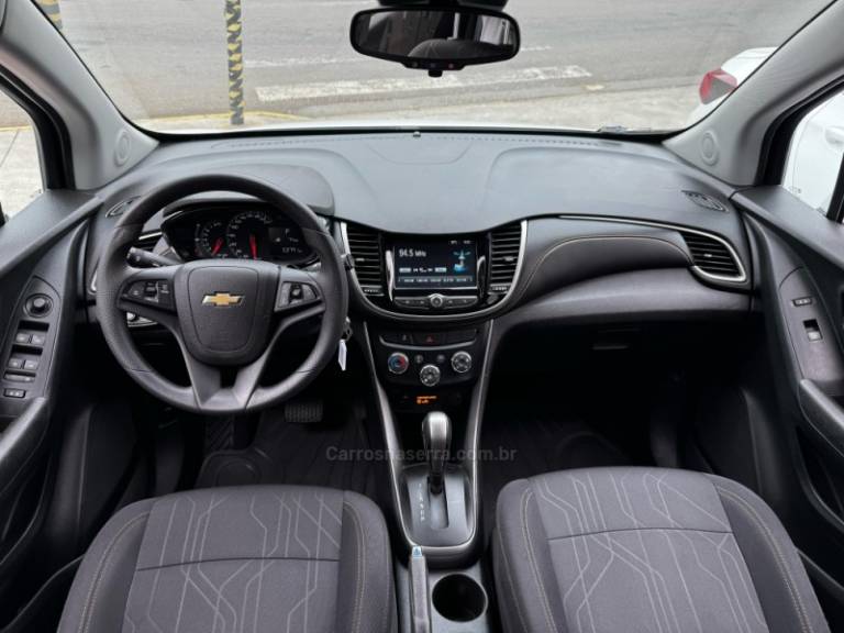 CHEVROLET - TRACKER - 2019/2019 - Branca - R$ 87.900,00